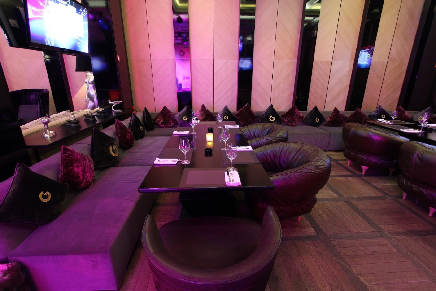 Mc караоке клуб люберцы. Бар ленинград москва. Караоке клуб 24. Гостиный двор караоке. Караоке клуб м24 санкт-петербург.